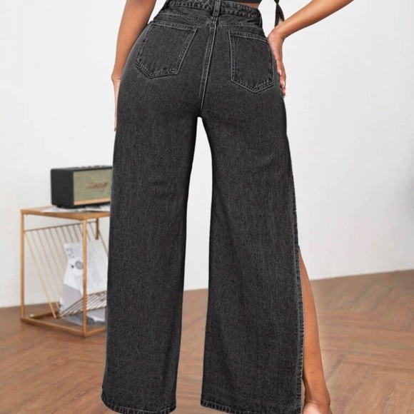 Jeans with a split up the side leg - Picture 4 of 6